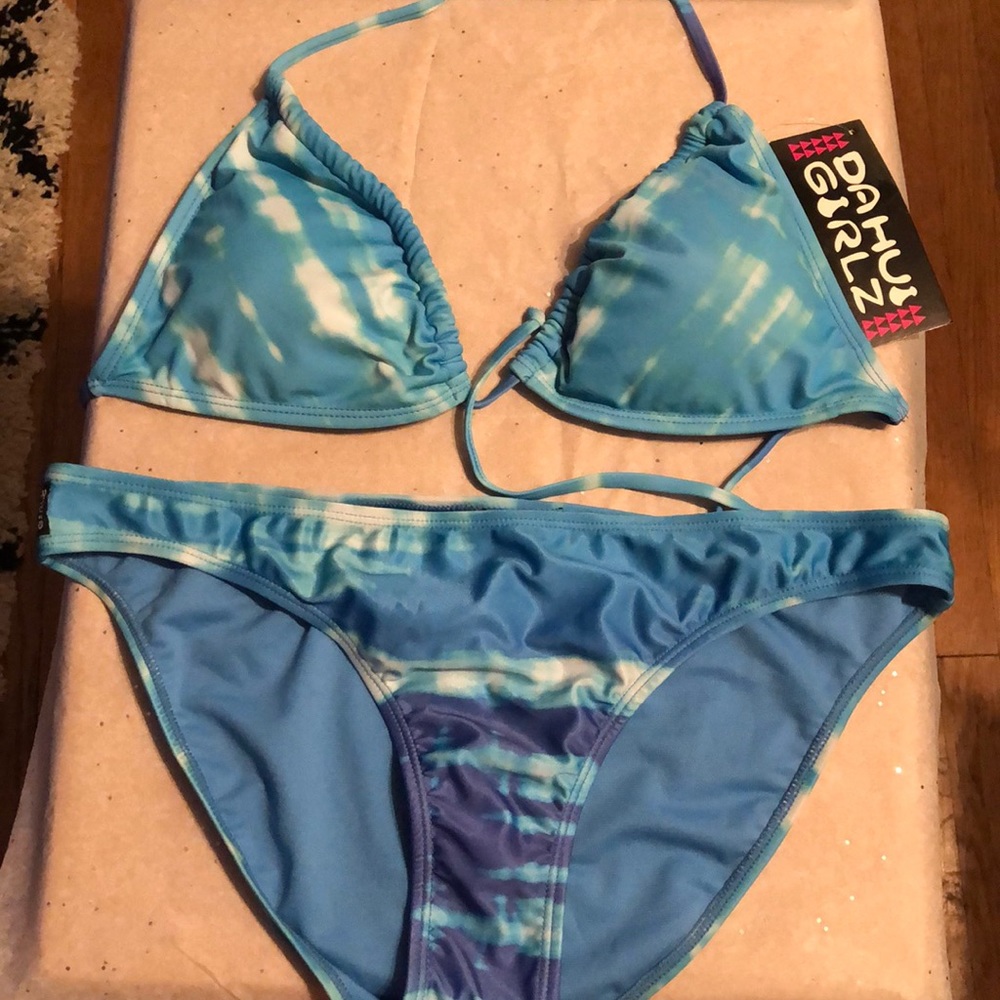 Da hu girlz Hawaii blue two piece